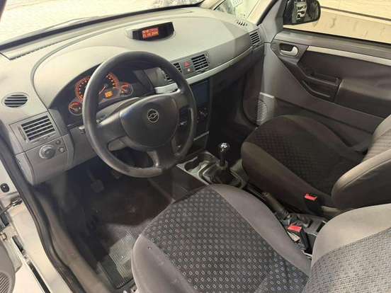 CHEVROLET-MERIVA-2009