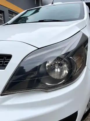 CHEVROLET-MONTANA-2012