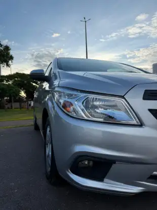 CHEVROLET-ONIX-2017