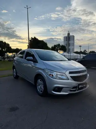 CHEVROLET-ONIX-2017