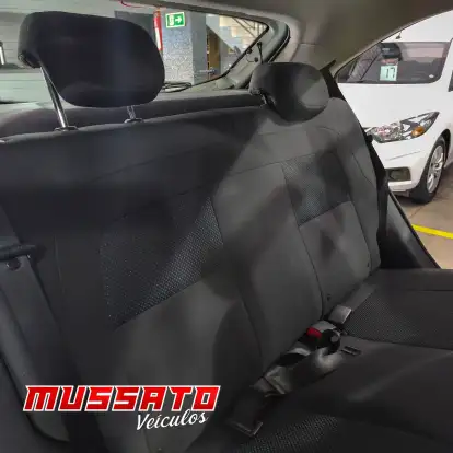 CHEVROLET-ONIX-2018