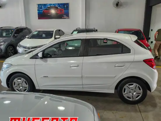 CHEVROLET-ONIX-1.0 MPFI JOY 8V FLEX 4P MANUAL CHEVROLET-ONIX-2018