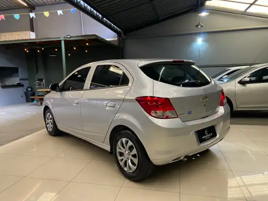 CHEVROLET-ONIX-1.0 MPFI JOY 8V FLEX 4P MANUAL CHEVROLET-ONIX-2017
