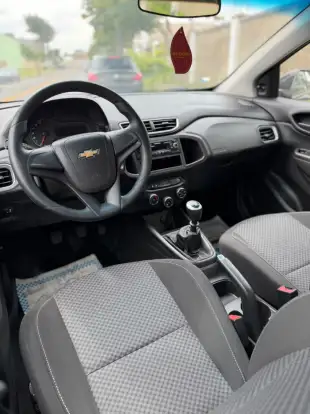 CHEVROLET-ONIX-2017