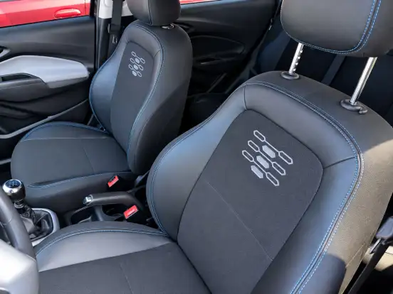 CHEVROLET-ONIX-1.0 MPFI LT 8V FLEX 4P MANUAL CHEVROLET-ONIX-2019