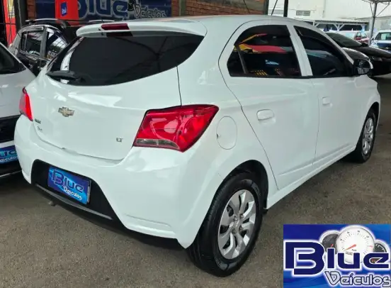 CHEVROLET-ONIX-1.0 MPFI LT 8V FLEX 4P MANUAL CHEVROLET-ONIX-2019