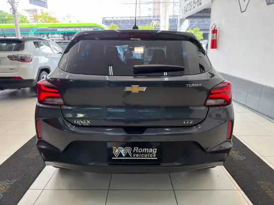 CHEVROLET-ONIX-2024