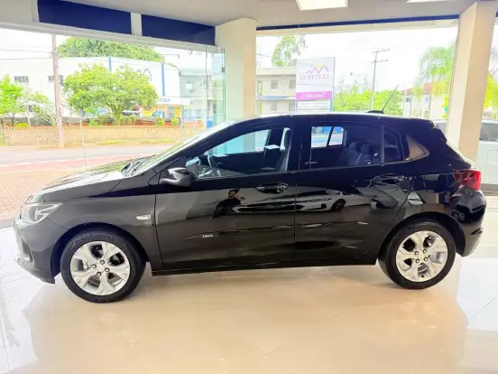 CHEVROLET-ONIX-2022