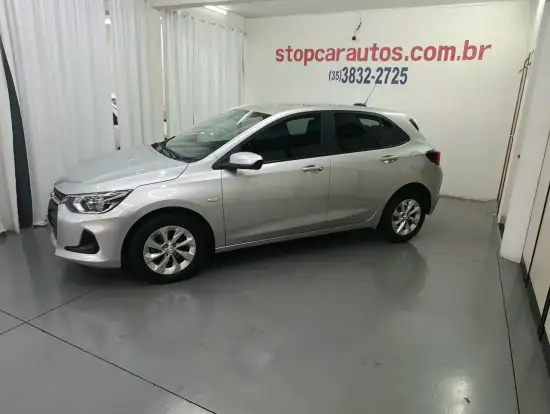 CHEVROLET-ONIX-2020