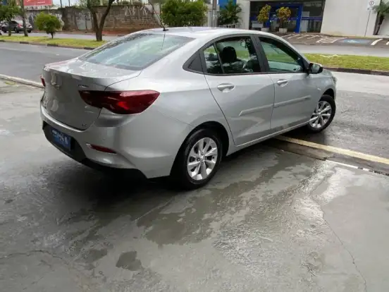 CHEVROLET-ONIX-1.0 TURBO FLEX PLUS LT AUTOMÁTICO CHEVROLET-ONIX-2022