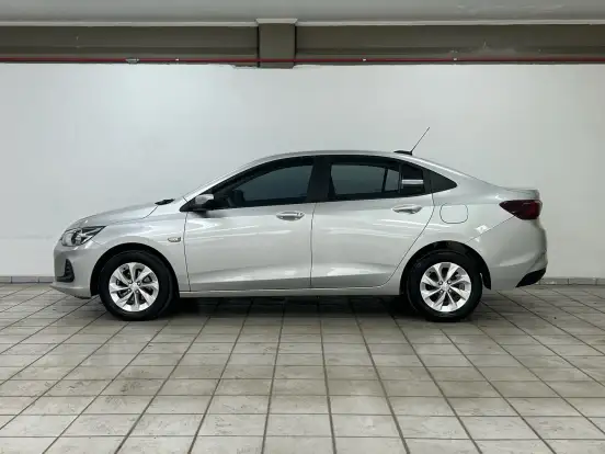 CHEVROLET-ONIX-1.0 TURBO FLEX PLUS LT MANUAL CHEVROLET-ONIX-2022