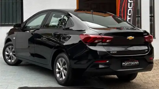 CHEVROLET-ONIX-2021