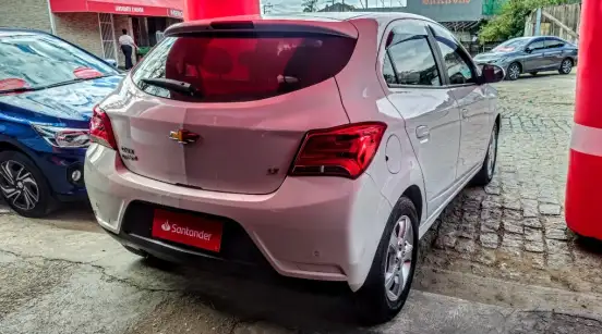 CHEVROLET-ONIX-1.4 MPFI LT 8V FLEX 4P AUTOMÁTICO CHEVROLET-ONIX-2019