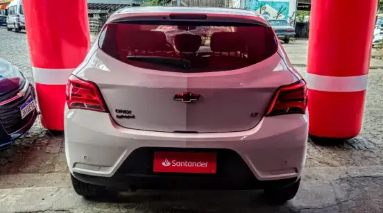 CHEVROLET-ONIX-2019