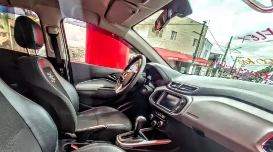 CHEVROLET-ONIX-2019