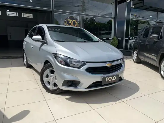 CHEVROLET-ONIX-2018