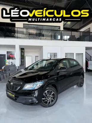 CHEVROLET-ONIX-1.4 MPFI LT 8V FLEX 4P AUTOMÁTICO CHEVROLET-ONIX-2013