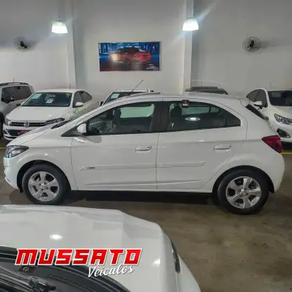 CHEVROLET-ONIX-2019