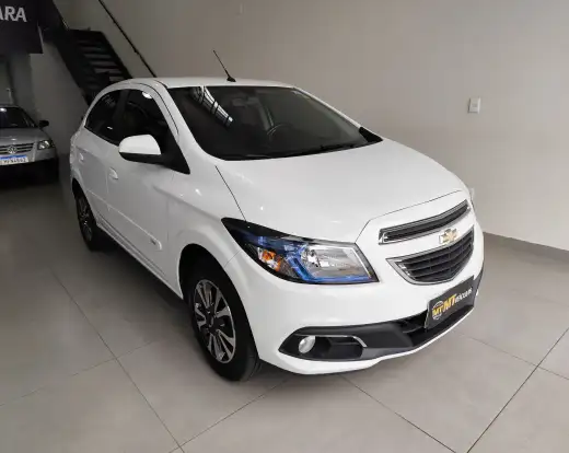 CHEVROLET-ONIX-2015