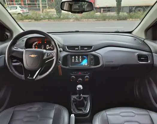 CHEVROLET-ONIX-2019