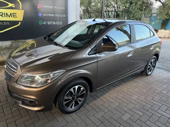 CHEVROLET ONIX 1.4 MPFI LTZ 8V FLEX 4P MANUAL