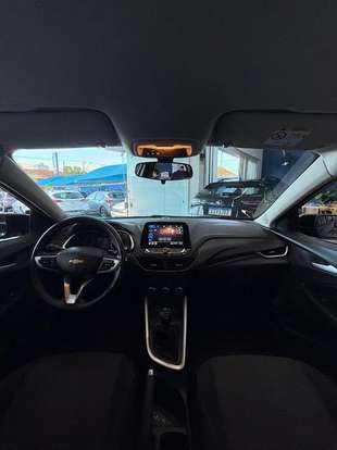 CHEVROLET-ONIX-2024
