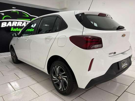 CHEVROLET-ONIX-2024