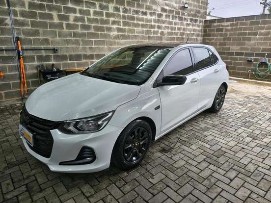 CHEVROLET-ONIX-2020