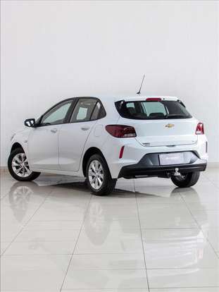 CHEVROLET-ONIX-2021