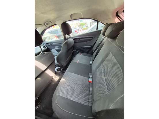 CHEVROLET-ONIX-2018