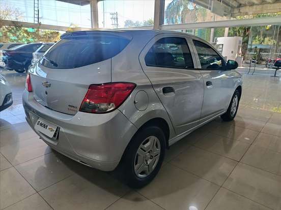 CHEVROLET-ONIX-1.0 MPFI LS 8V FLEX 4P MANUAL CHEVROLET-ONIX-2016