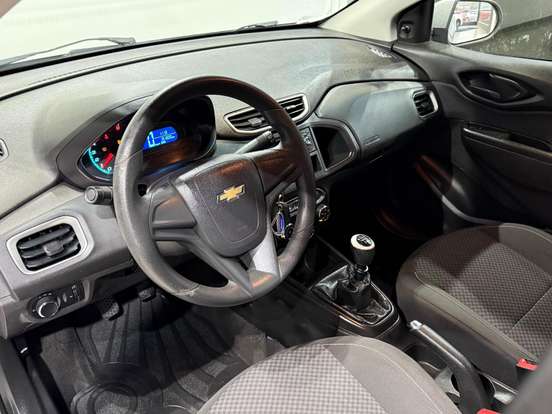 CHEVROLET-ONIX-2017