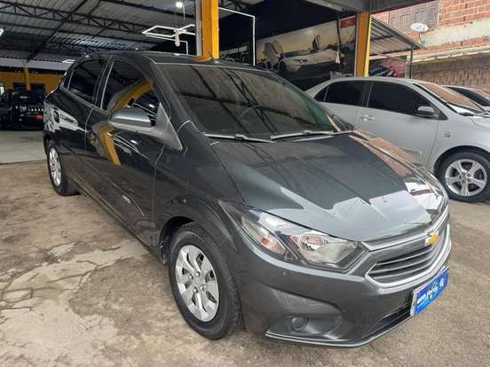 CHEVROLET-ONIX-2018