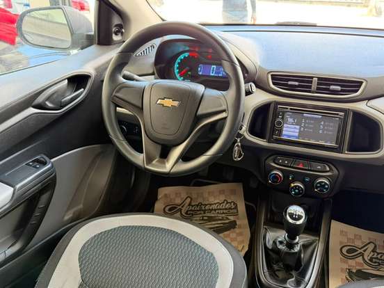 CHEVROLET-ONIX-2014