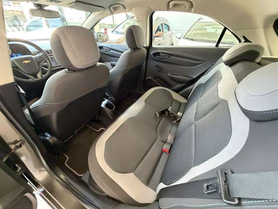 CHEVROLET-ONIX-2014
