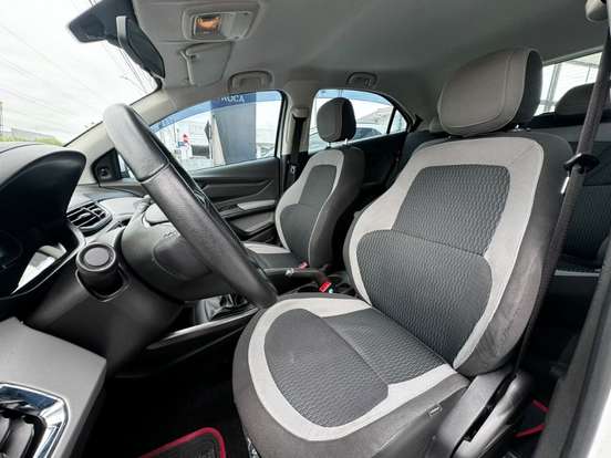 CHEVROLET-ONIX-1.0 MPFI SELEÇÃO 8V FLEX 4P MANUAL CHEVROLET-ONIX-2015