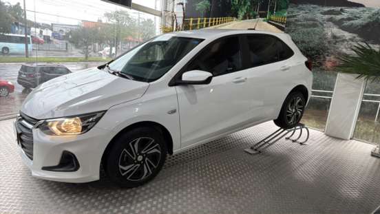 CHEVROLET-ONIX-2023