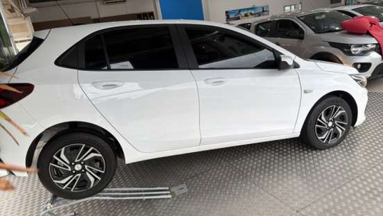 CHEVROLET-ONIX-2023