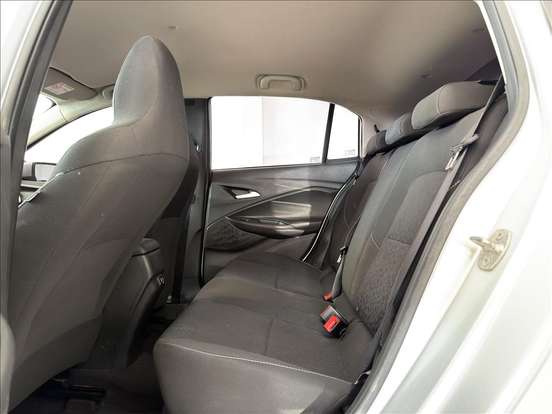 CHEVROLET-ONIX-2019