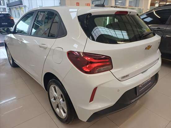 CHEVROLET-ONIX-2022