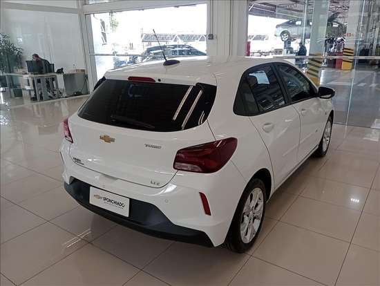 CHEVROLET-ONIX-2024