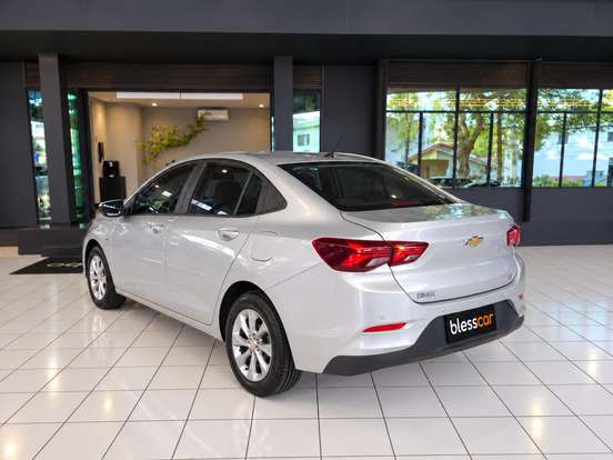 CHEVROLET-ONIX-2022