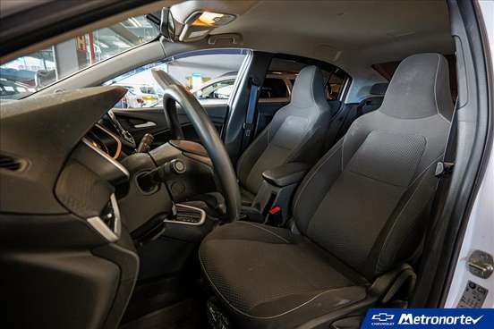 CHEVROLET-ONIX-2023