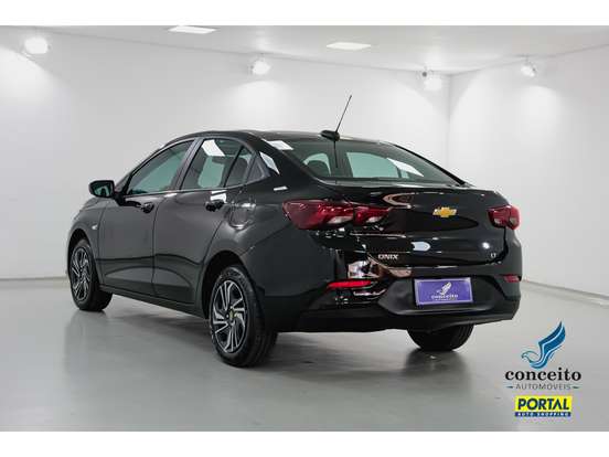 CHEVROLET-ONIX-2024