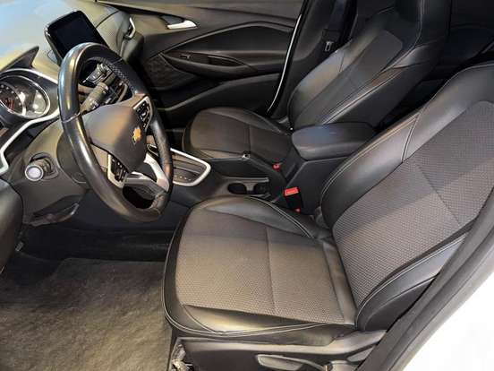 CHEVROLET-ONIX-2024