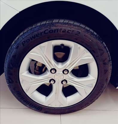 CHEVROLET-ONIX-2025