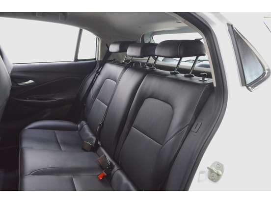 CHEVROLET-ONIX-2024