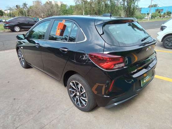 CHEVROLET-ONIX-2025