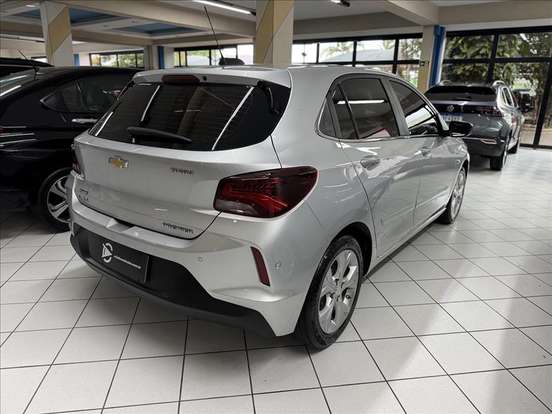 CHEVROLET-ONIX-2019
