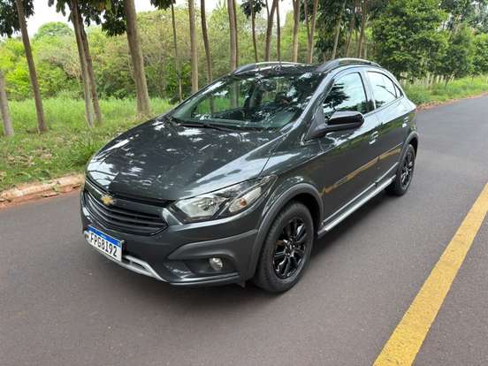 CHEVROLET-ONIX-2018
